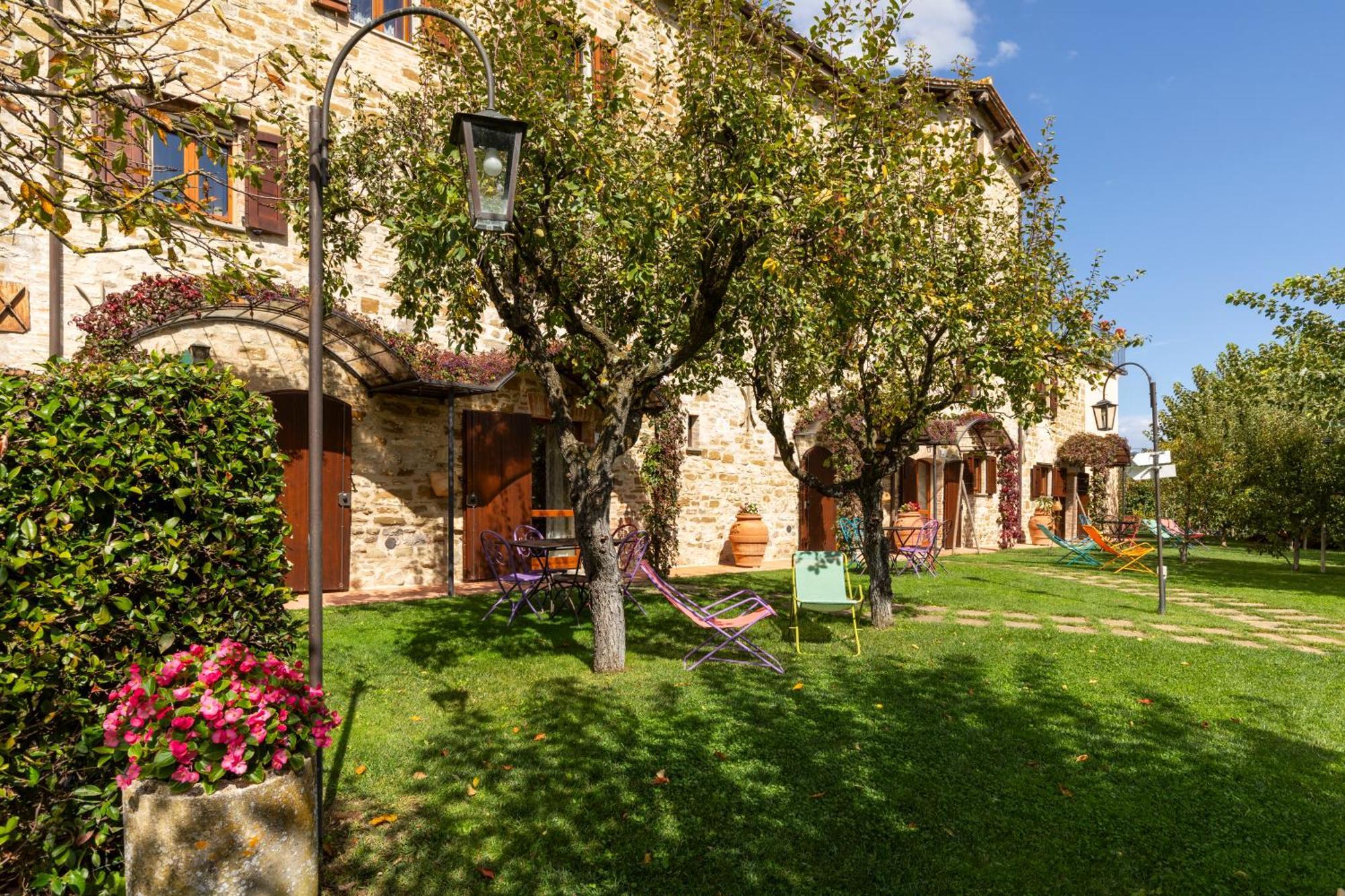 Agriturismo I Gelsi Di Santa Cristina Gubbio Exteriör bild