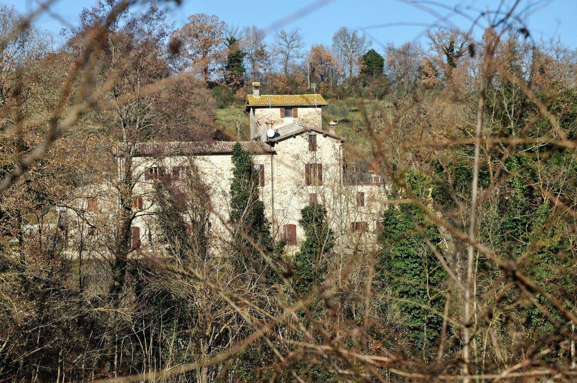 Agriturismo I Gelsi Di Santa Cristina Gubbio Exteriör bild
